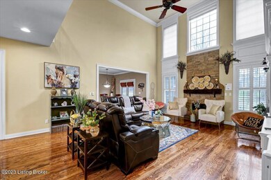 11115 Radleigh Ln, Louisville, KY 40291 - photo 7