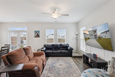 225 Flagler Dr, Savannah, GA 31419 - photo 6