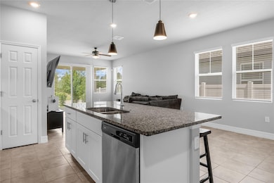 2281 Mystic Maze Ln, Clermont, FL 34715 - photo 4