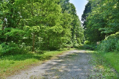 99999 Upward Way unit 36, Waynesville, NC 28785 - photo 3