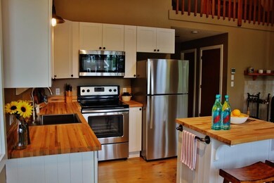 687 Pequawket Dr, Conway, NH 03818 - photo 6