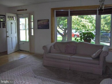 2901 Shamrock Terrace, Olney, MD 20832 - photo 4