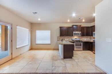 13820 Hollywood Dr, Horizon City, TX 79928 - photo 6