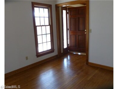 747 Fesmire St, Asheboro, NC 27205 - photo 6