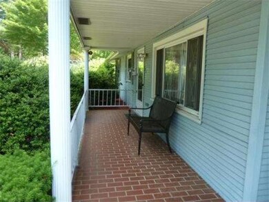 104 Fenwick St, Framingham, MA 01701 - photo 2