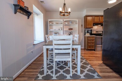 Altemus Farms unit J7, Brookhaven, PA 19015 - photo 7