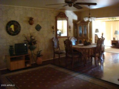 L/R, D/R to AZ RoomA