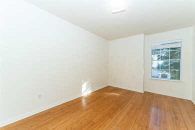 8331 Fuqua Gardens Dr, Houston, TX 77075 - photo 7