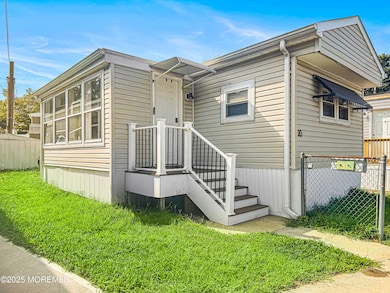 10 Robin, Hazlet, NJ 07730 - photo 2