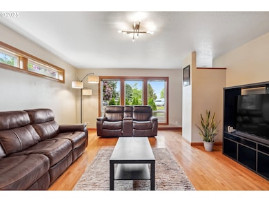 2220 17th Ave, Forest Grove, OR 97116 - photo 6