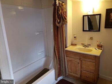 554 Columbia Ave, Millville, NJ 08332 - photo 7