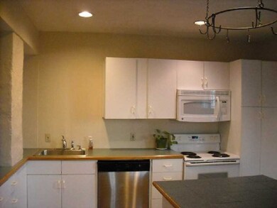 93 Warner St, Newport, RI 02840 - photo 5