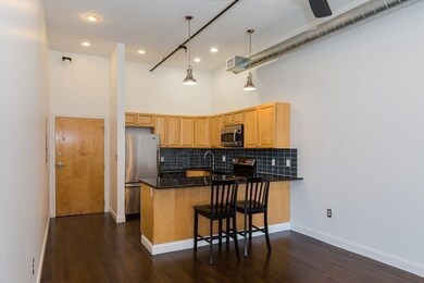 54 Central Square unit 2A, Lynn, MA 01901 - photo 3