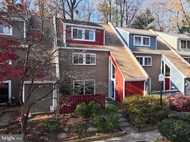 1432 Greenmont Ct, Reston, VA 20190 - photo 4