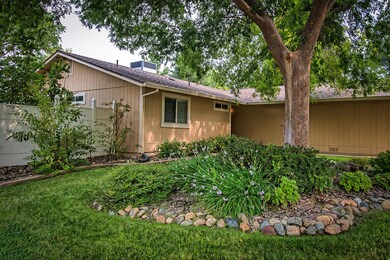 2210 Chelsa Cir, Redding, CA 96002 - photo 4