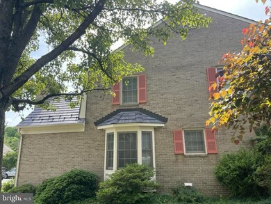 10744 Brewer House Rd, Rockville, MD 20852 - photo 6