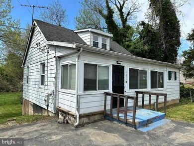 12317 Livingston Rd, Fort Washington, MD 20744 - photo 2