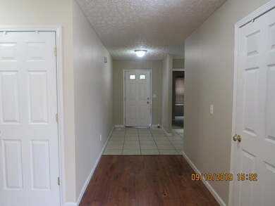 1450 Atwater Ave, Circleville, OH 43113 - photo 7