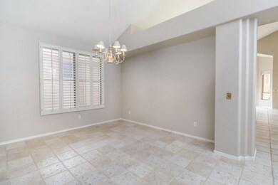5) FORMAL DINING