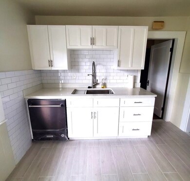 4 Lafayette St unit 2, Quincy, MA 02169 - photo 4