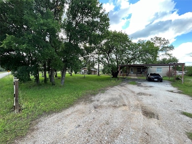 1505 Ballew Springs Rd, Weatherford, TX 76088 - photo 2