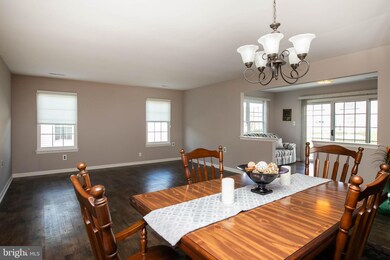 158 Lakebridge Dr, Woodbury, NJ 08096 - photo 7