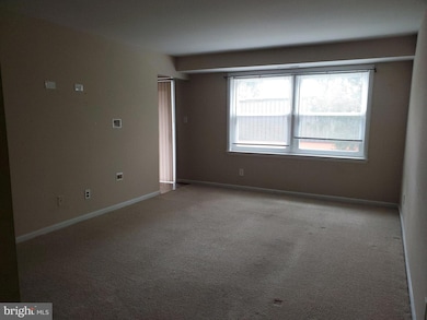 500 Chapel Ct unit 213, Walkersville, MD 21793 - photo 2