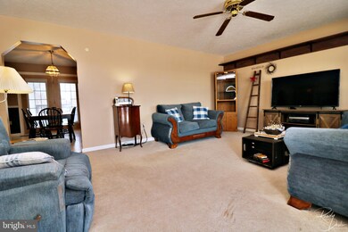 181 Libby Ann Dr, Bunker Hill, WV 25413 - photo 6