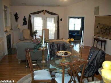 Den/Family/Great Room