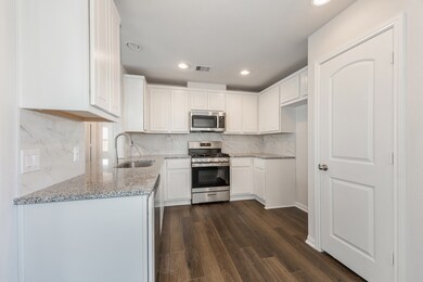 20067 Swinley Forest Dr, Cleveland, TX 77327 - photo 5