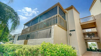 3017 Willow Green unit 18, Sarasota, FL 34235 - photo 3