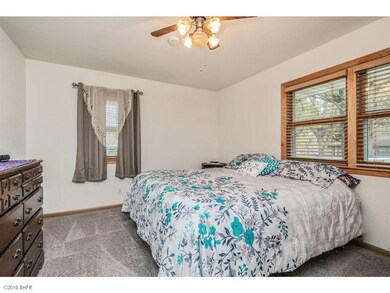 4128 39th Place, Des Moines, IA 50310 - photo 7