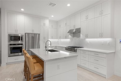 140 Reyes Aly, Lake Forest, CA 92630 - photo 3