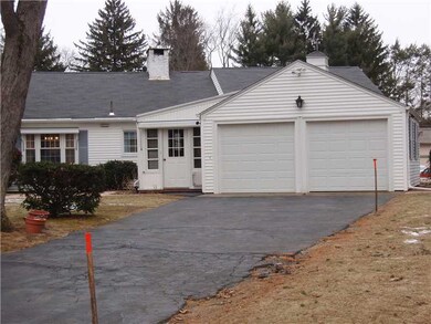 30 Pocahontas Dr, Warwick, RI 02888 - photo 3