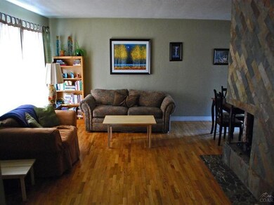 954 NE 10th St, Bend, OR 97701 - photo 3