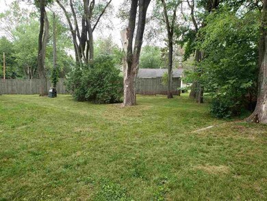 1300 W Happy Hollow Rd, Janesville, WI 53546 - photo 3