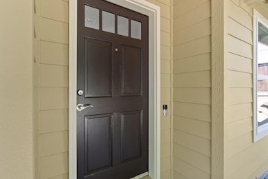 2290 SW Kalama Ave, Redmond, OR 97756 - photo 4