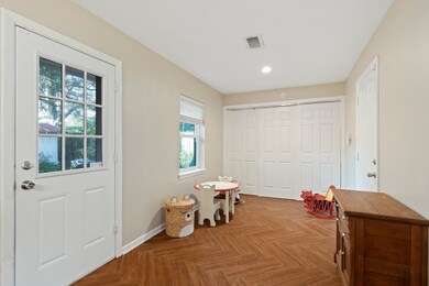 807 Judiway St, Houston, TX 77018 - photo 7