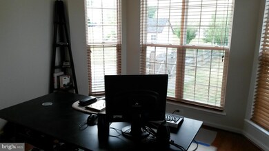 819 Chickamauga Dr, Harpers Ferry, WV 25425 - photo 6