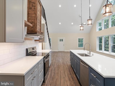 356 Chipmunk Trail Ln, Front Royal, VA 22630 - photo 3