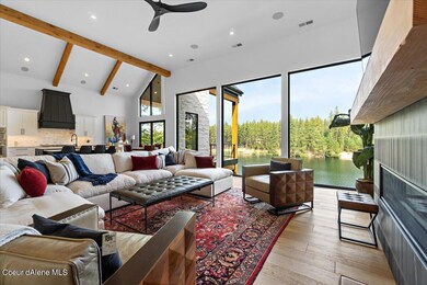 06-Living Room