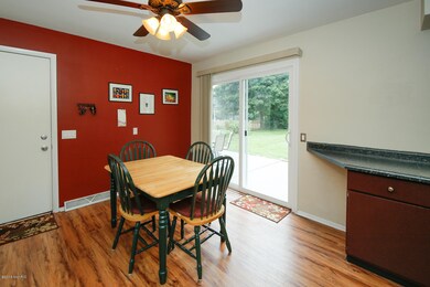 2026 Skyline Dr-106