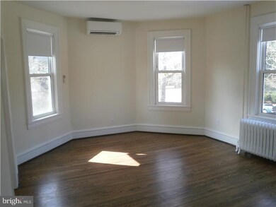 132 E Central Ave unit B, Moorestown, NJ 08057 - photo 2