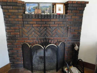 19 Lincoln Ave, Delmar, NY 12054 - photo 5