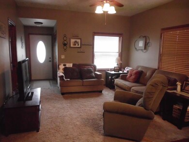 Living room v 1