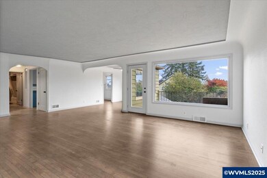 900 Cascade Dr NW, Salem, OR 97304 - photo 4