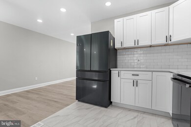 6422 Country Club Ct, Hyattsville, MD 20785 - photo 7