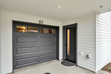 15613 Admiralty Way unit B2, Lynnwood, WA 98087 - photo 3