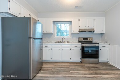 107 Lance Ct, Jacksonville, NC 28546 - photo 6