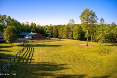 219 Blazing Saddle Dr, Jamestown, TN 38556 - photo 3